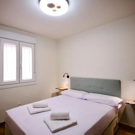 Leo Home- Bright & Centric 3 Bedrooms Apartment With Private Parking Included Málaga Esterno foto