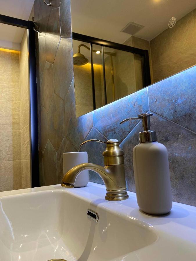 Leo Home- Bright & Centric 3 Bedrooms With Private Parking Included Apartament Màlaga